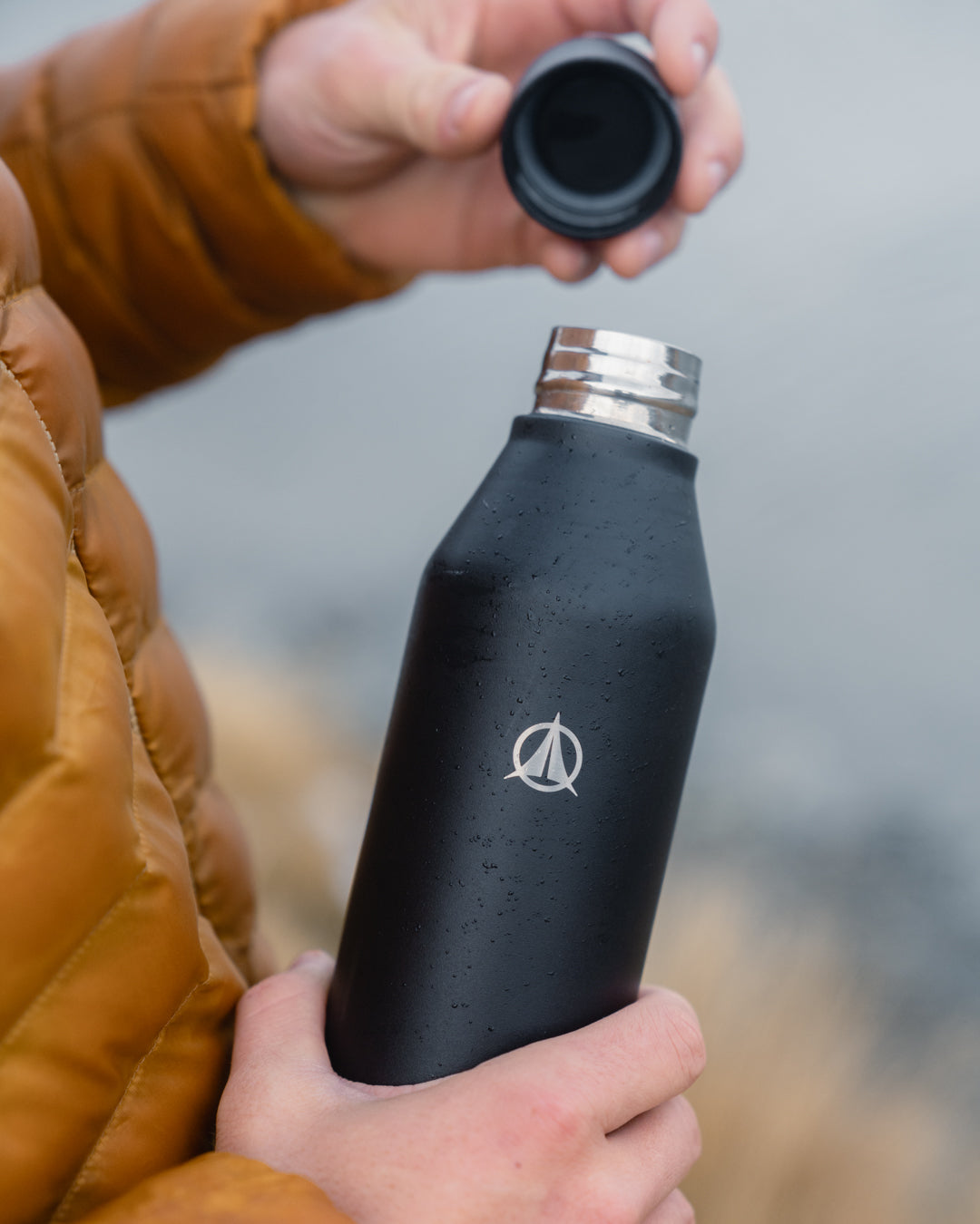 Edelstahl Flasche 500 ml + Tasse 350ml