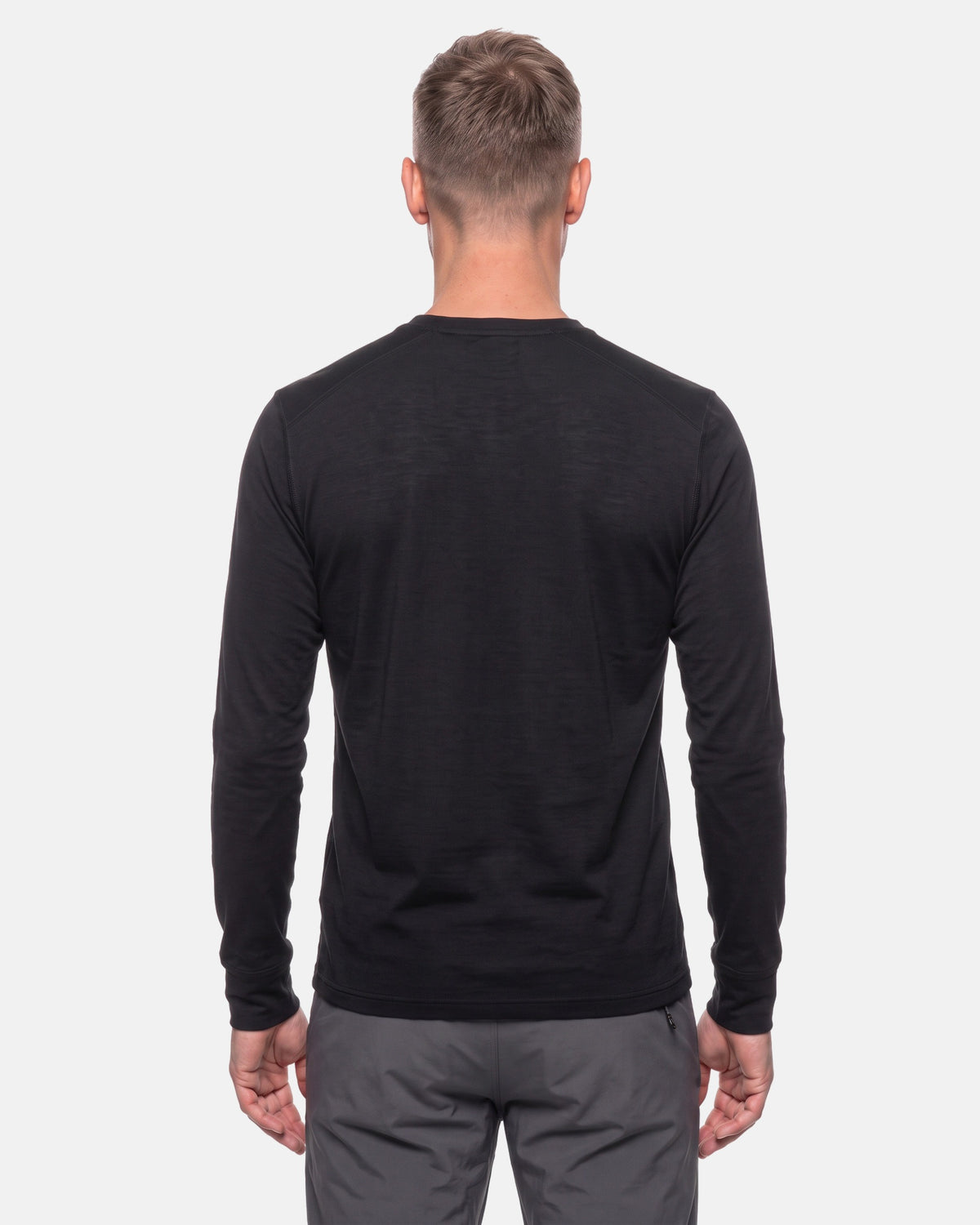 Merino Langarmshirt Herren in Schwarz von hinten #Farbe_Schwarz